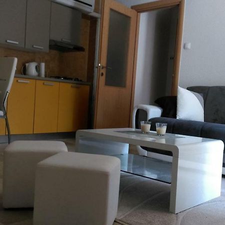 Boro Apartment Каштела Экстерьер фото